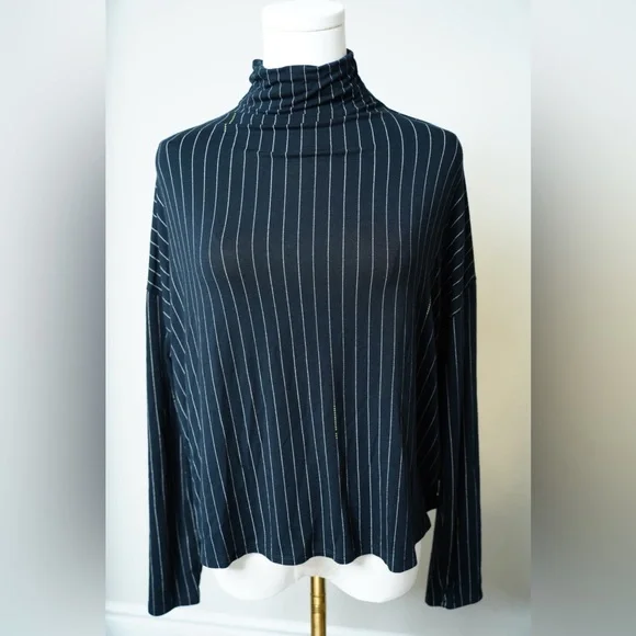 Babaton Aritzia black pinstripe mock neck turtleneck long sleeve Medium - Picture 1 of 5